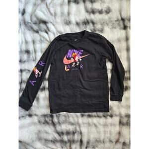 Nike Kids Long Sleeve Graphic Tee – Black – Size Large